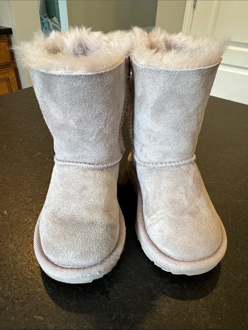 Toddler Girl’s Bailey Bow Uggs (8)